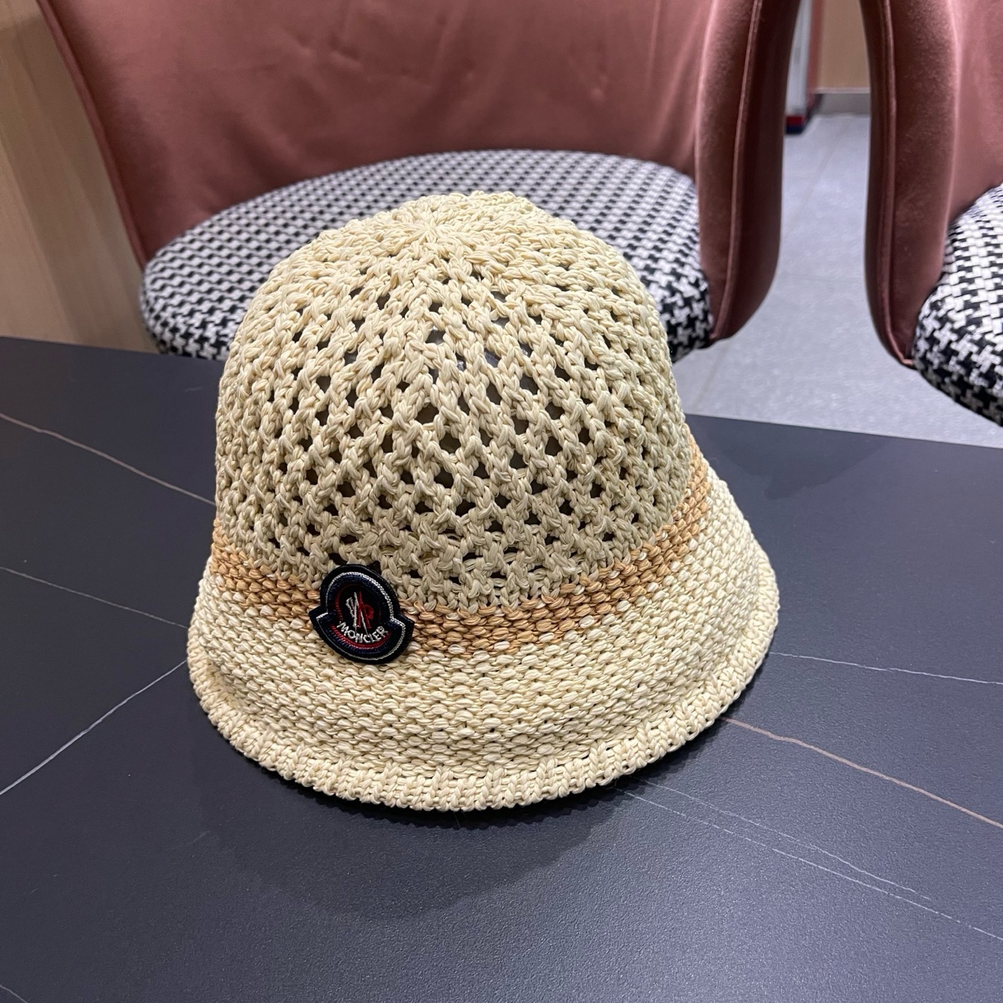 Moncler hat