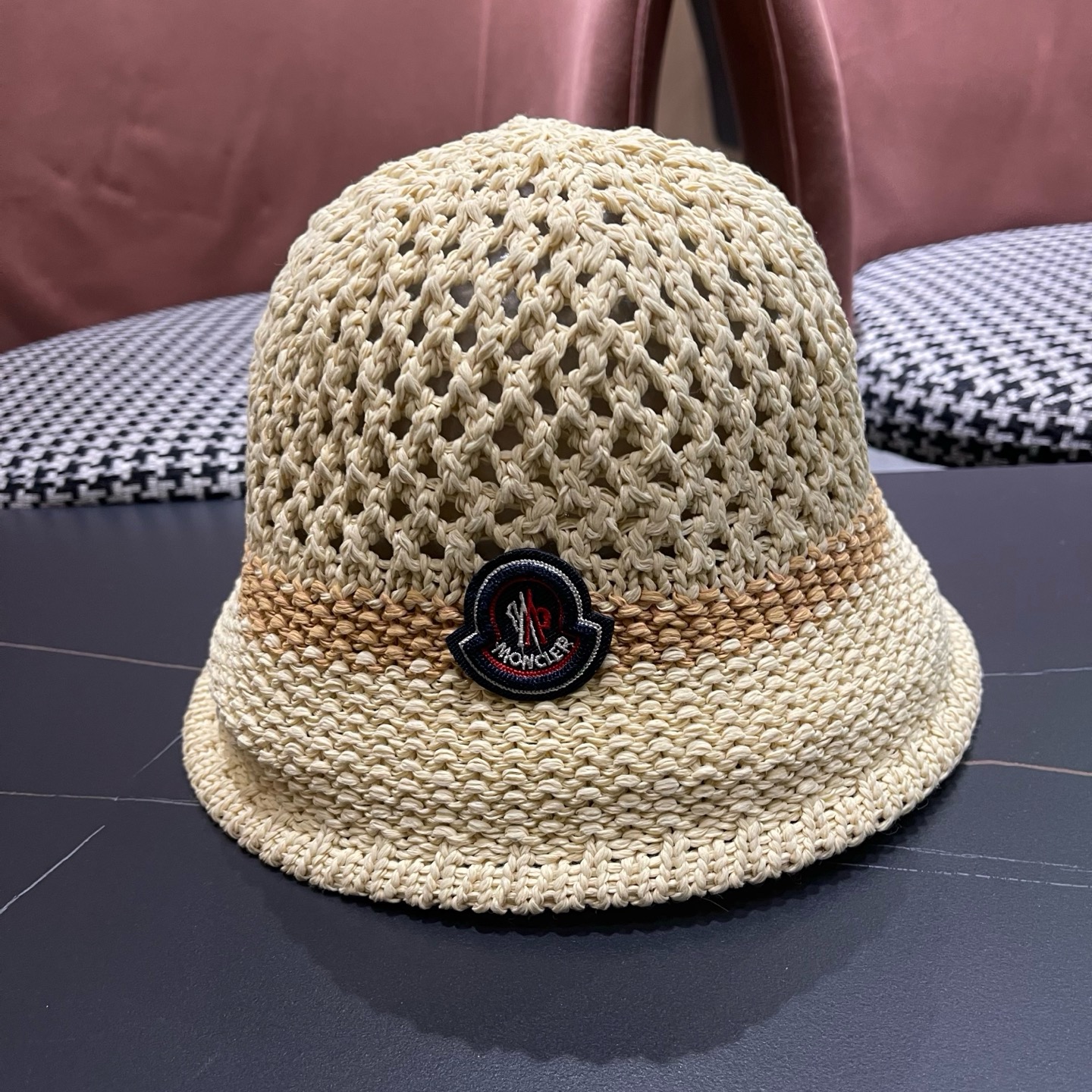 Moncler hat