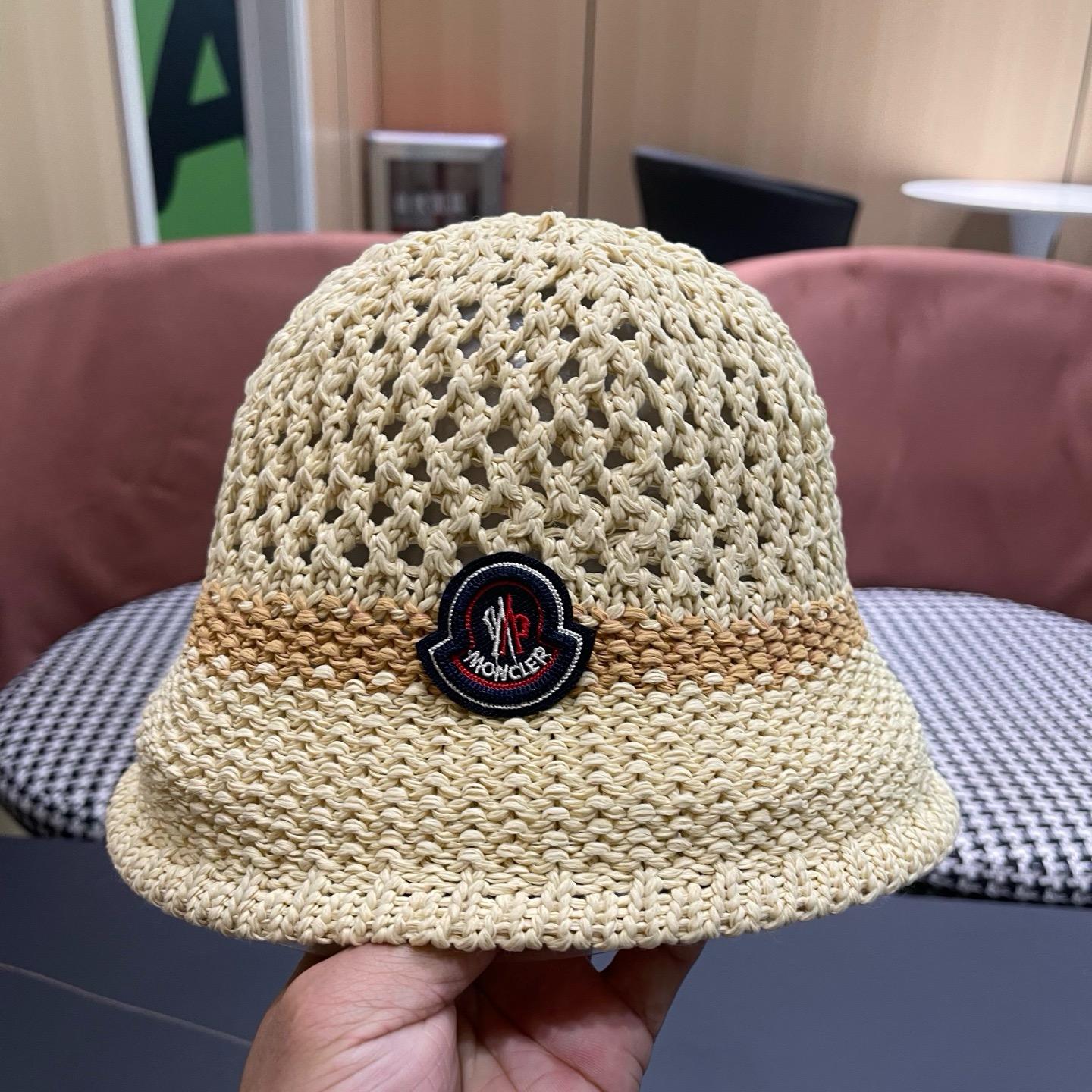Moncler hat