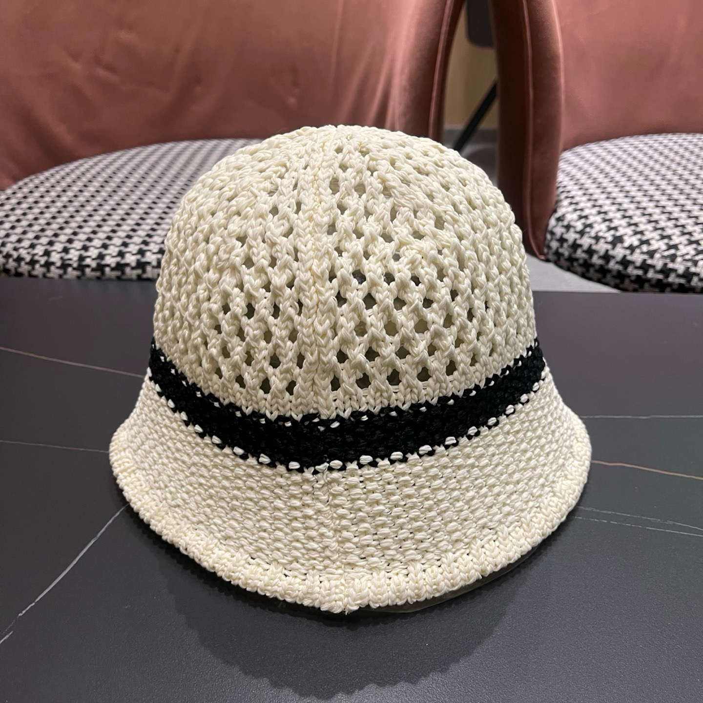 Moncler hat