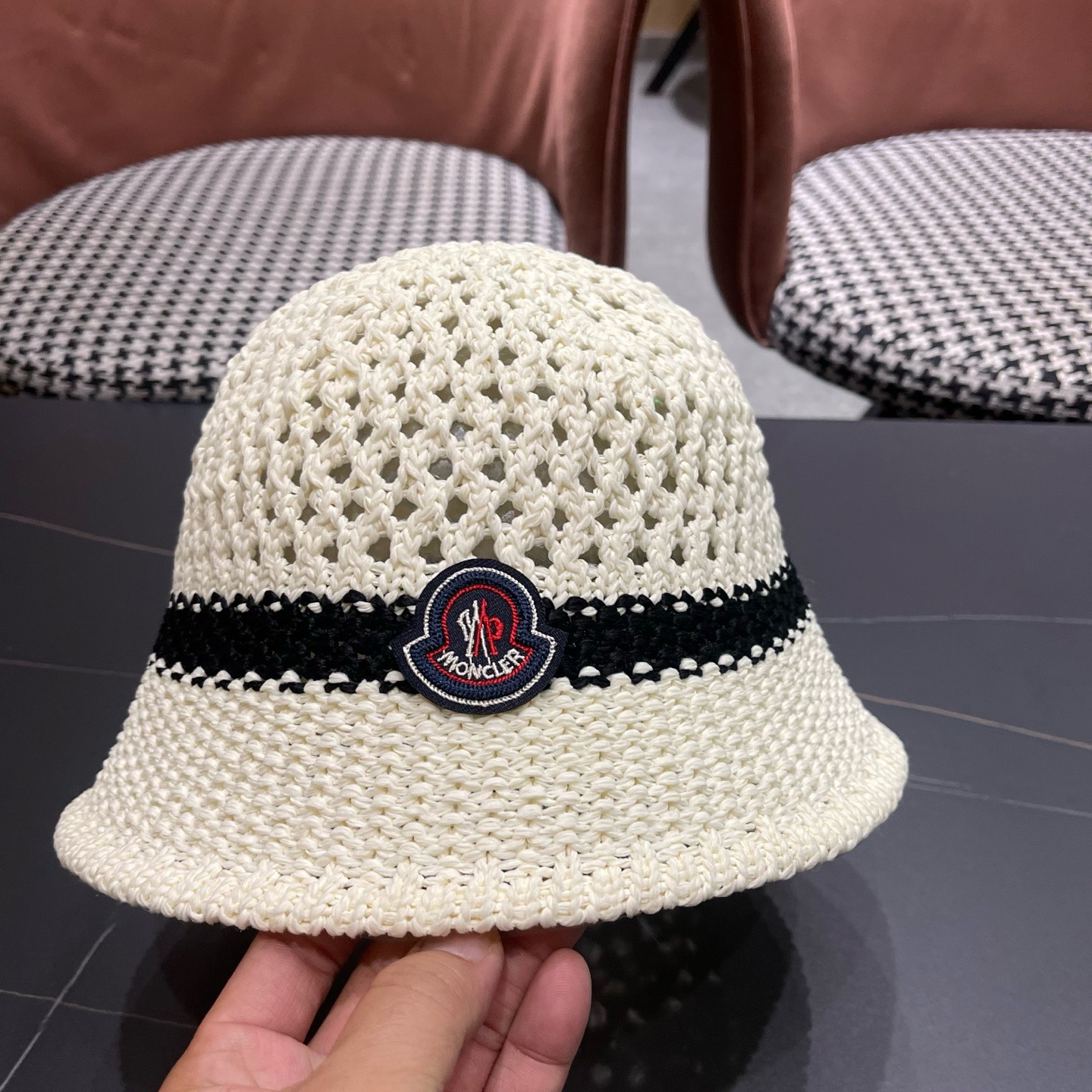 Moncler hat