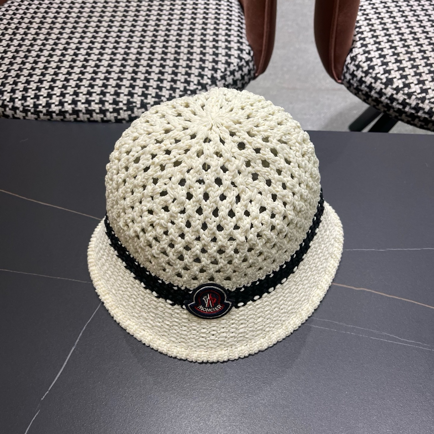 Moncler hat