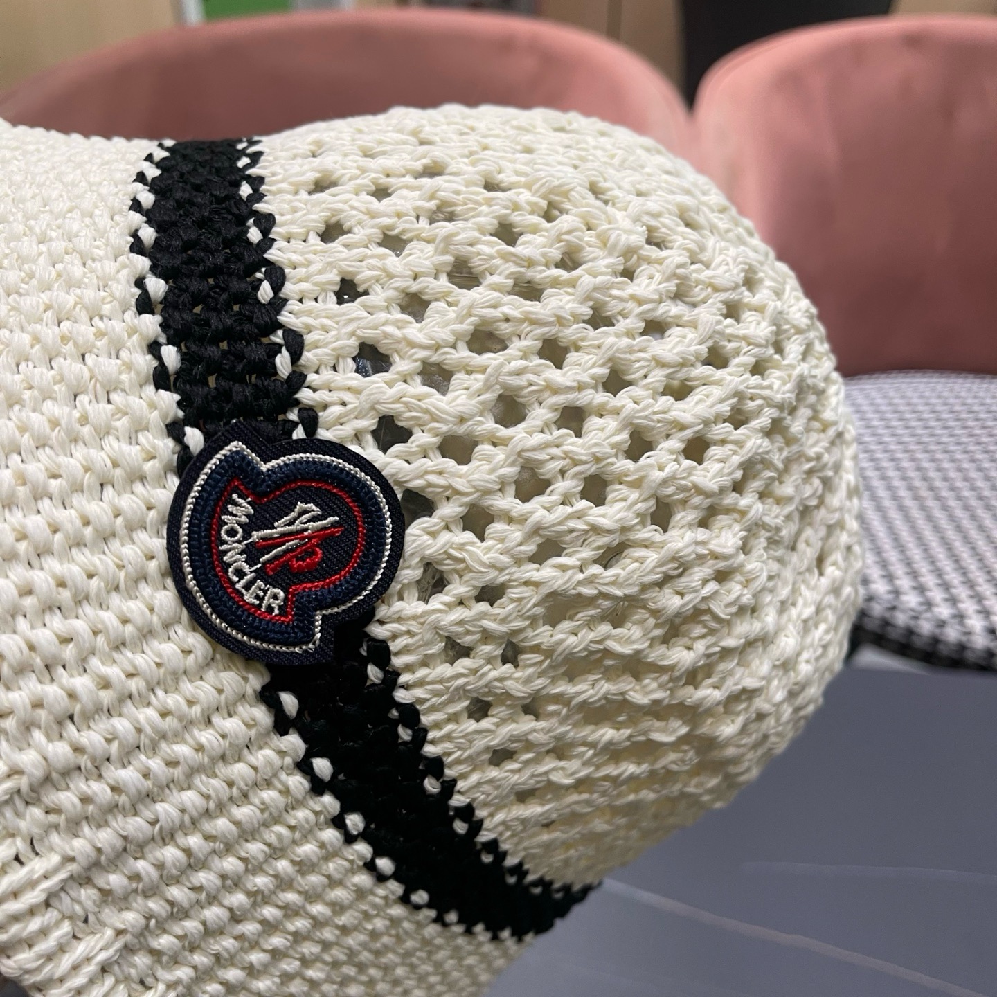 Moncler hat