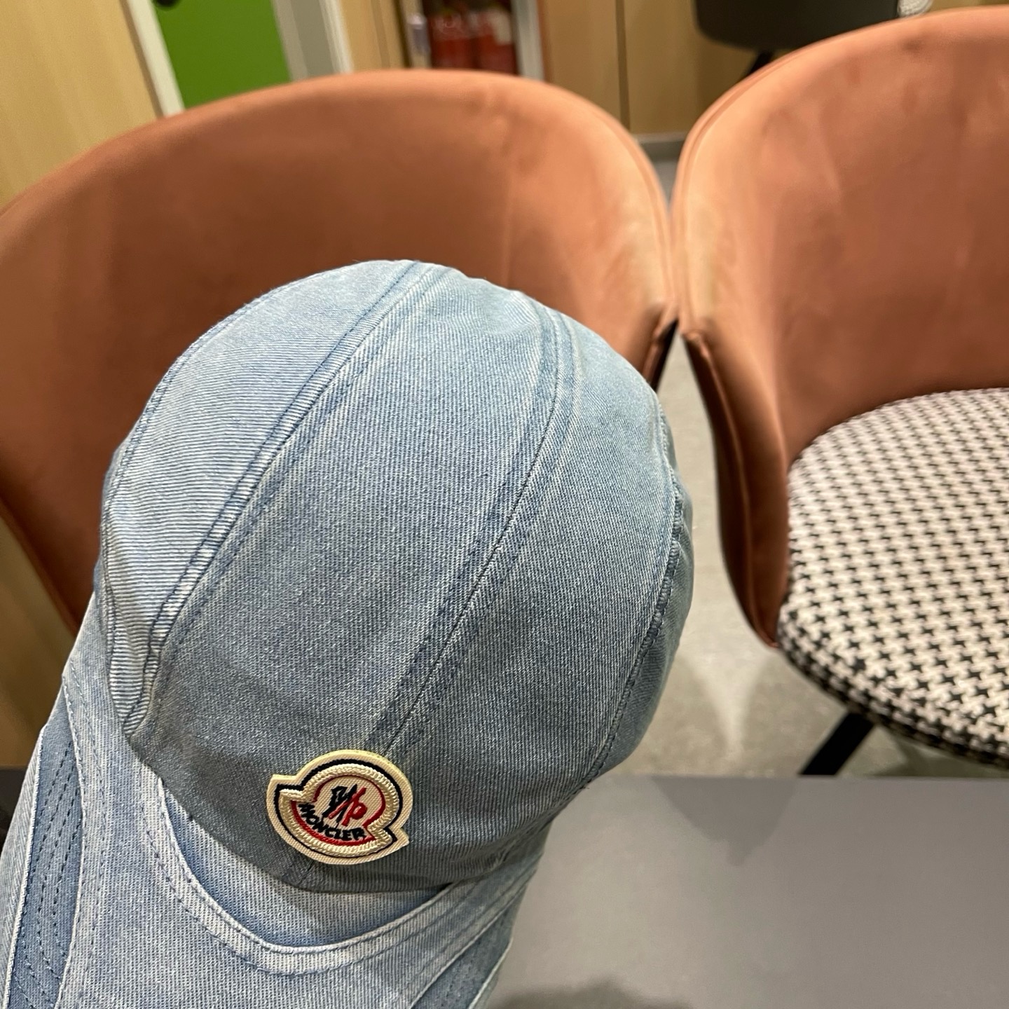 Moncler hat