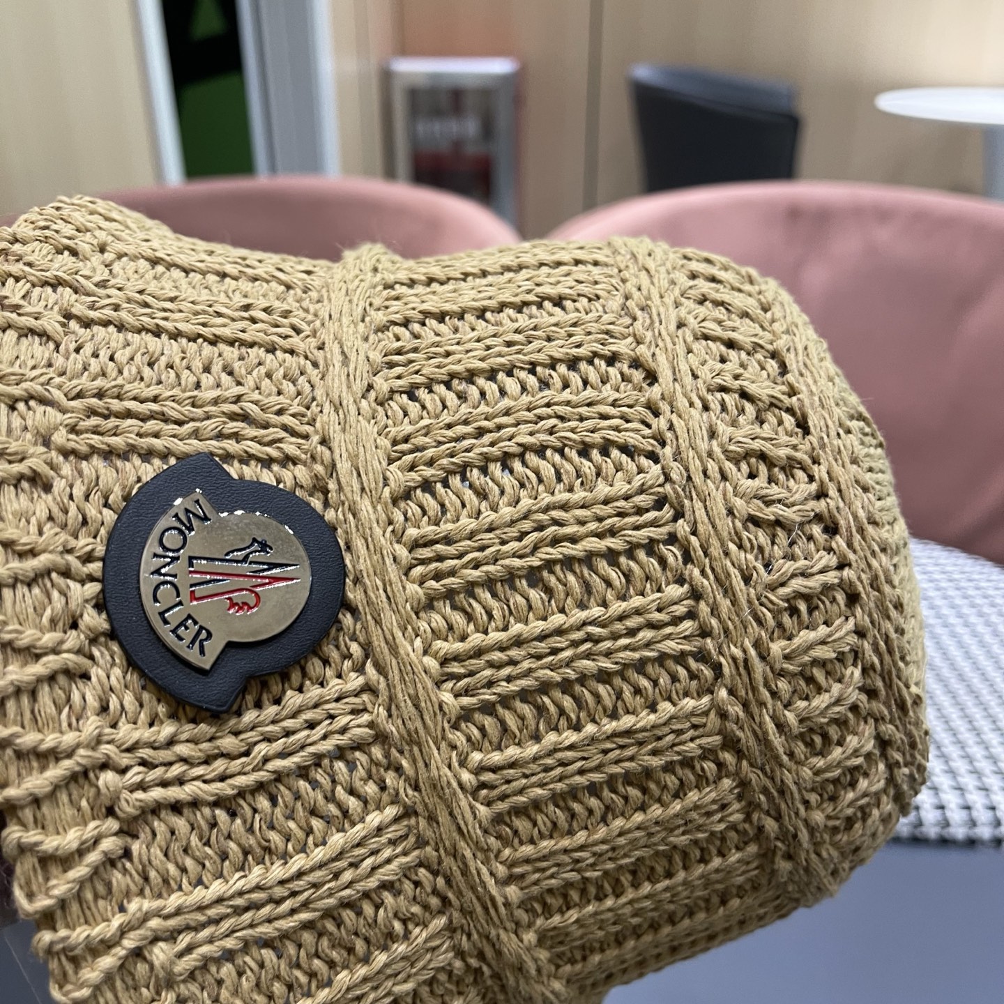 Moncler hat