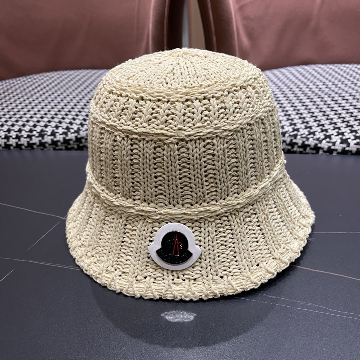 Moncler hat
