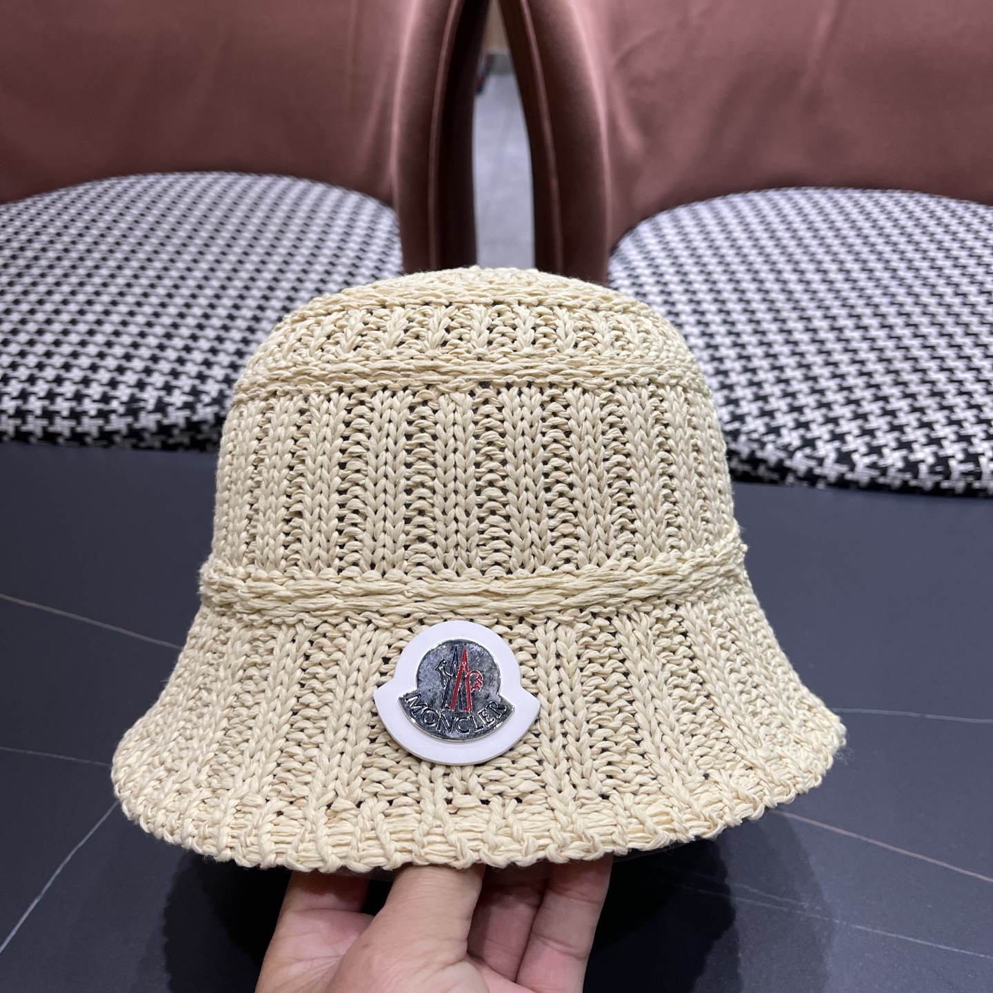 Moncler hat