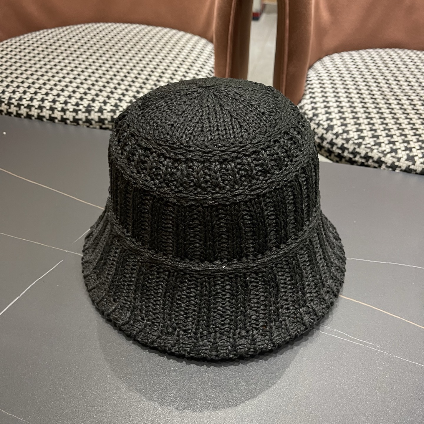 Moncler hat
