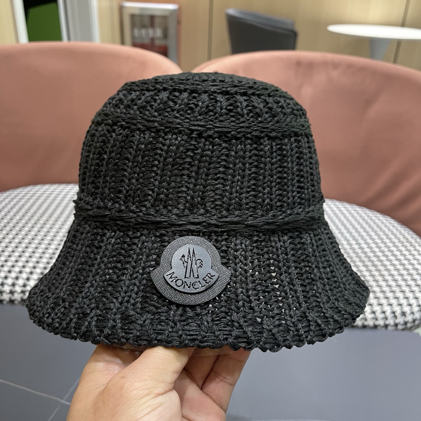 Moncler hat