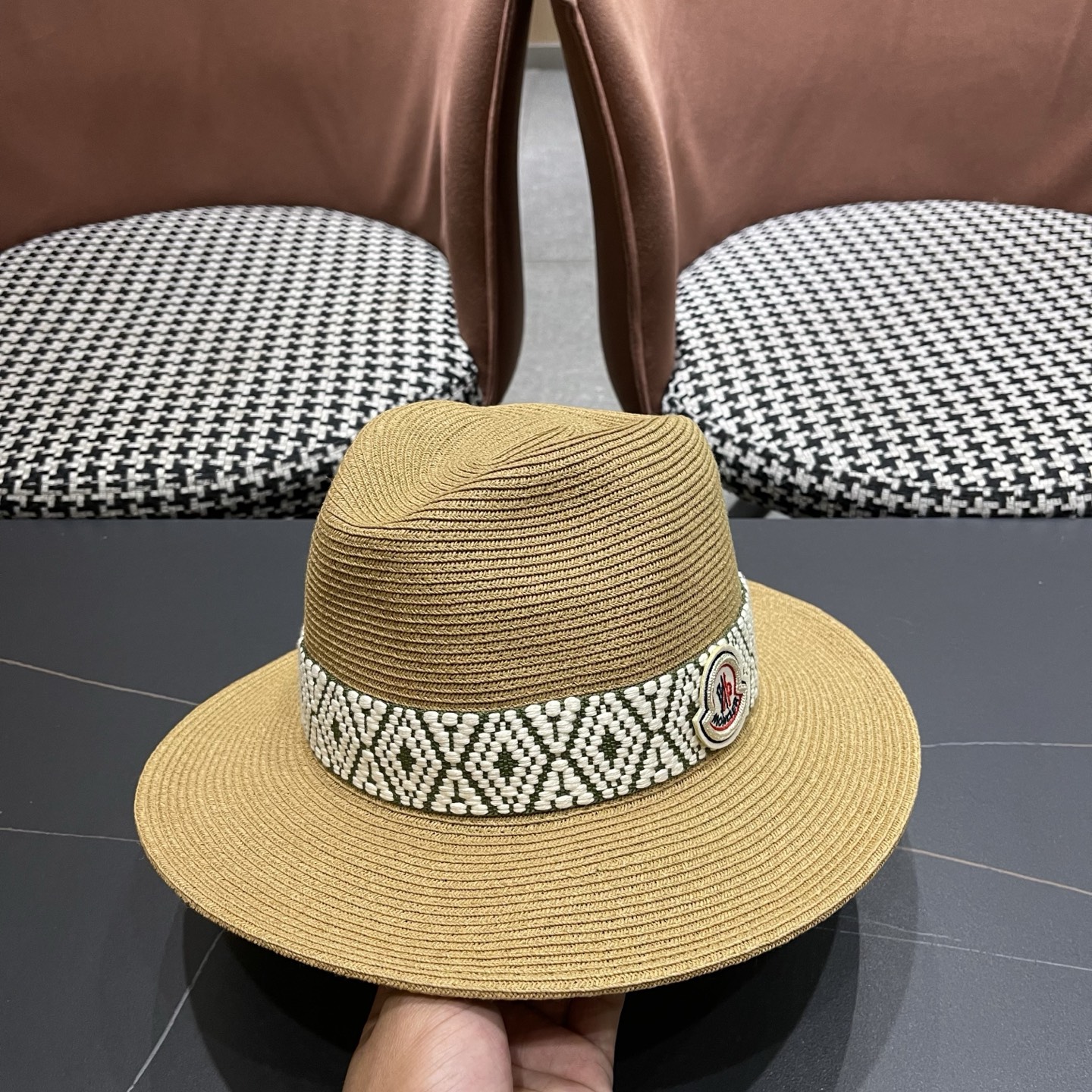 Moncler hat