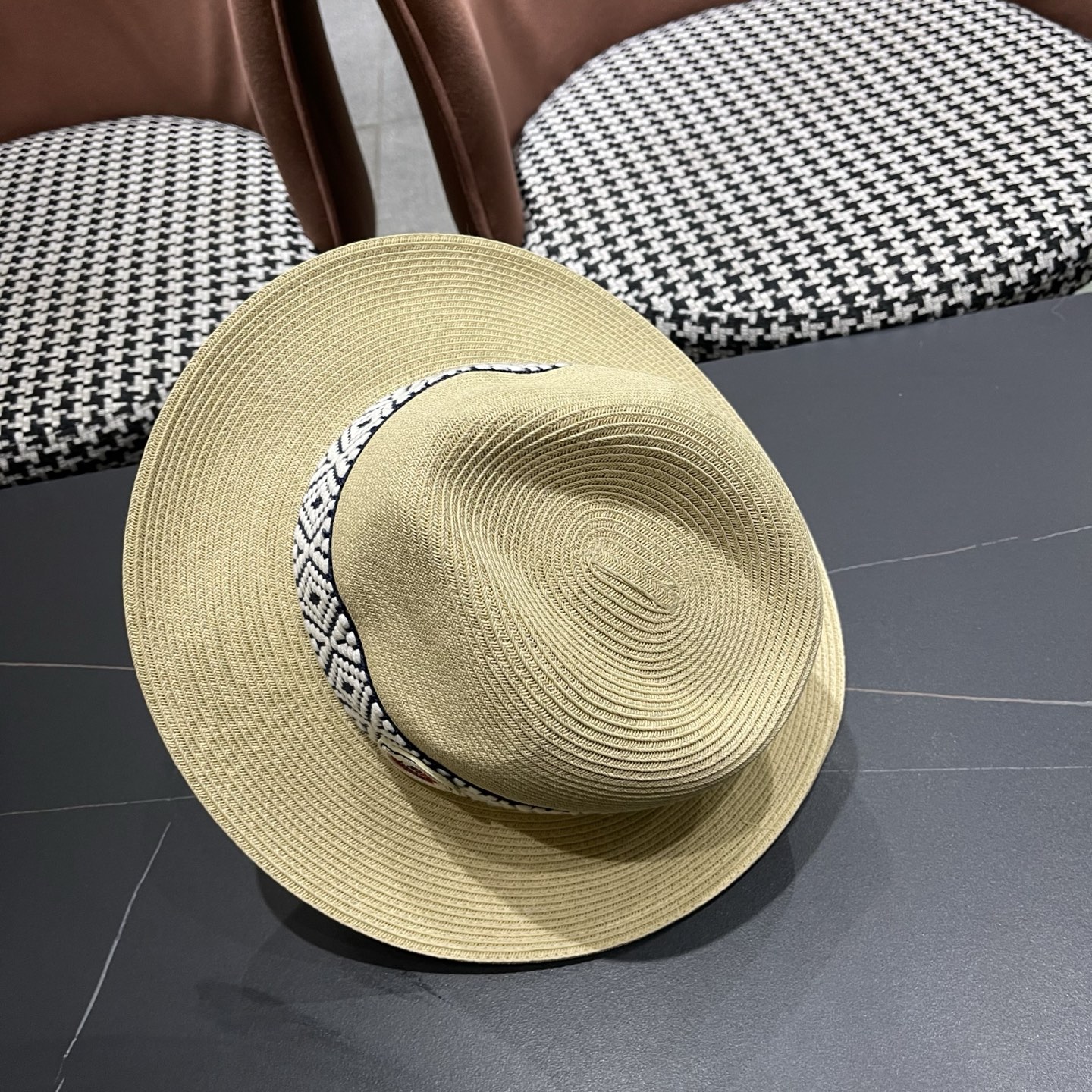 Moncler hat