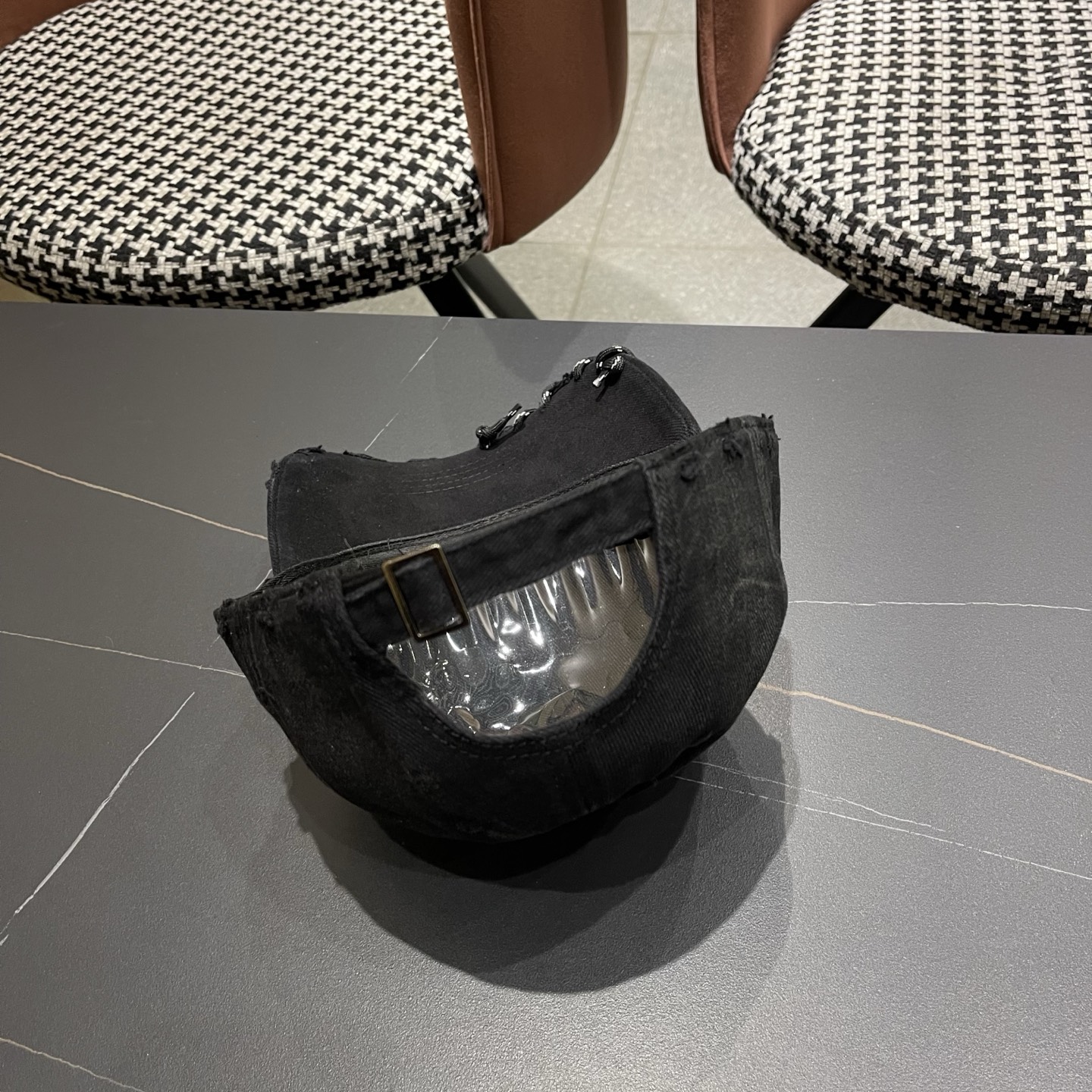 Moncler hat