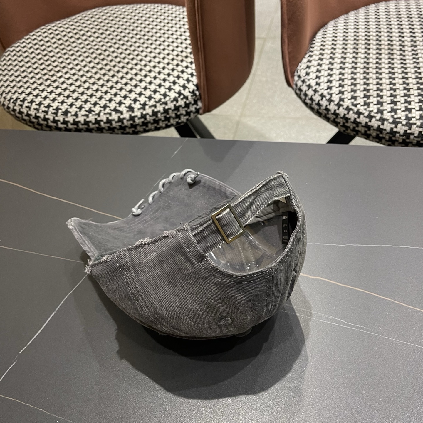 Moncler hat