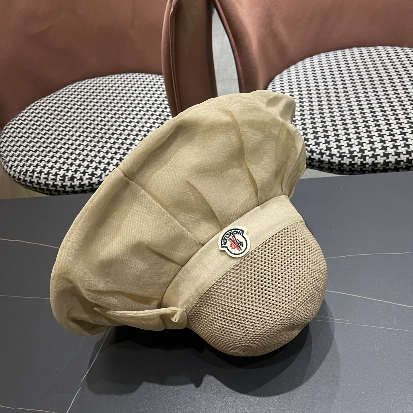 Moncler hat