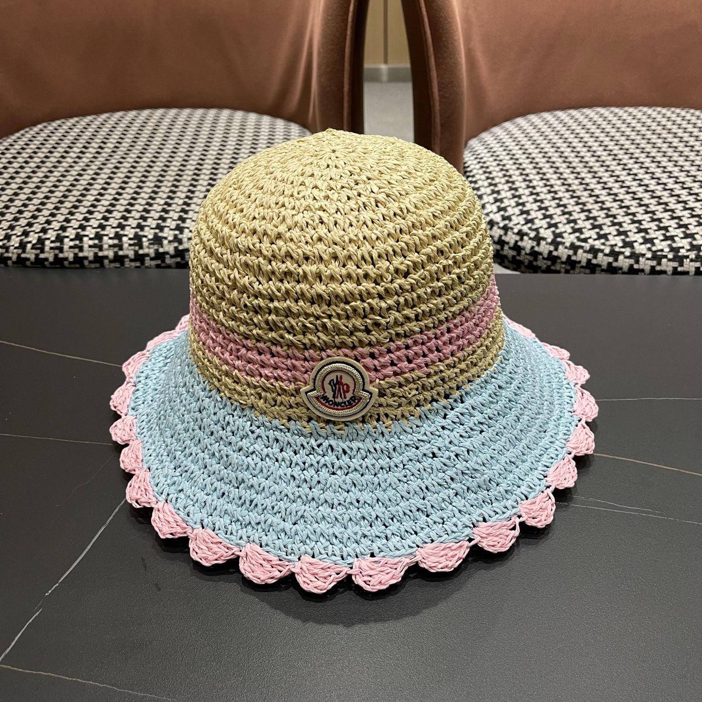 Moncler hat