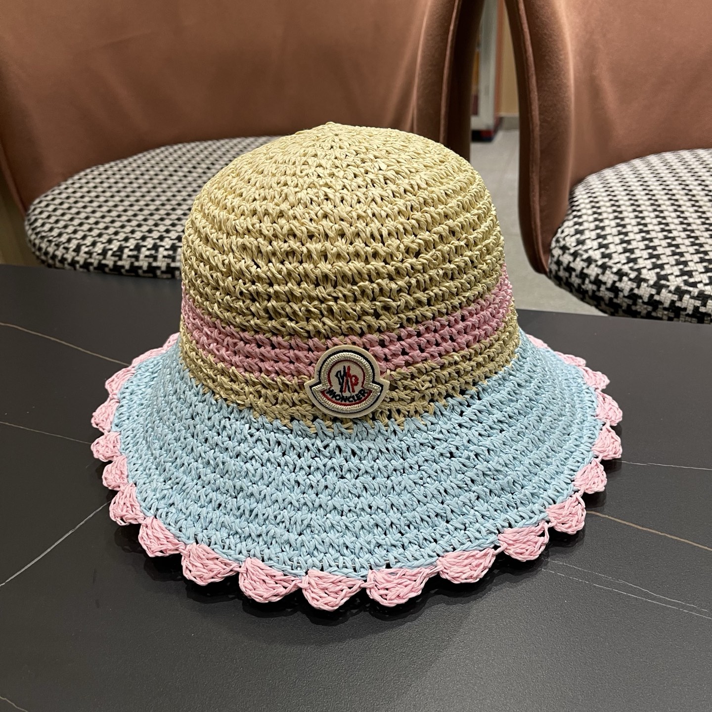 Moncler hat