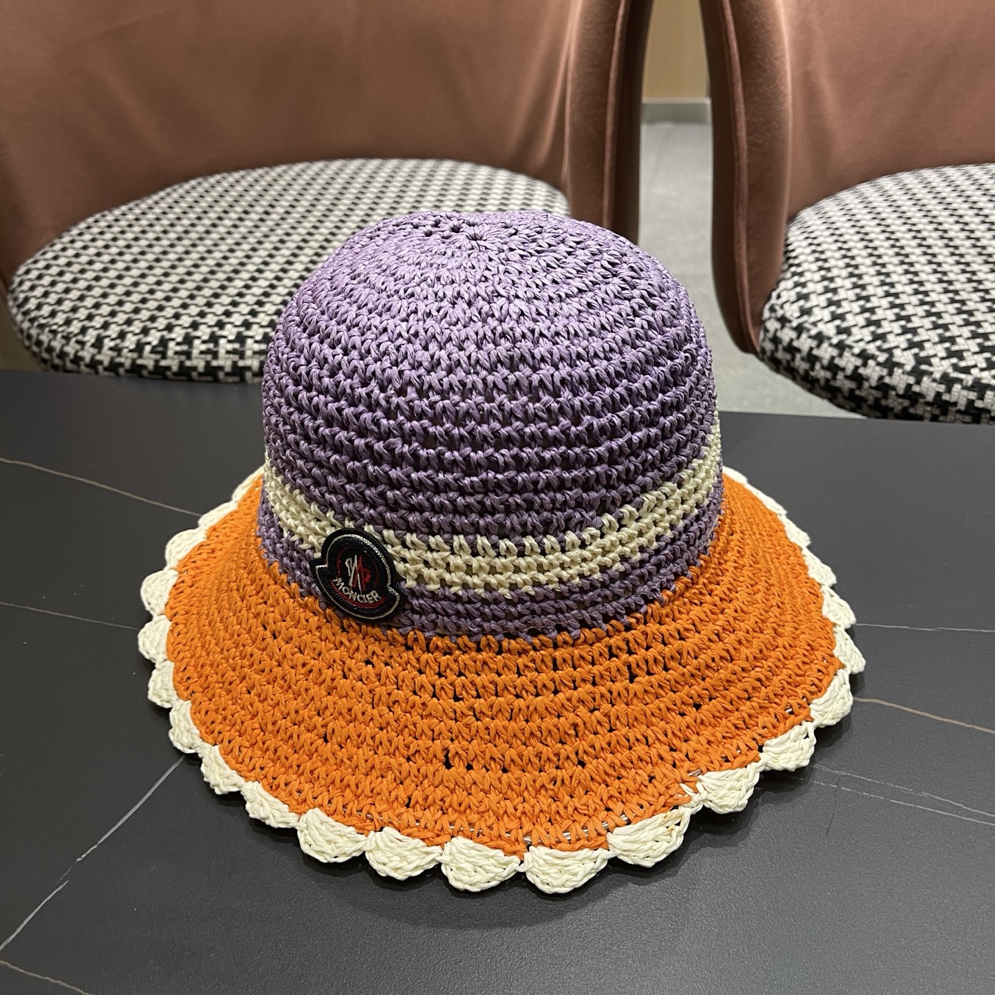 Moncler hat