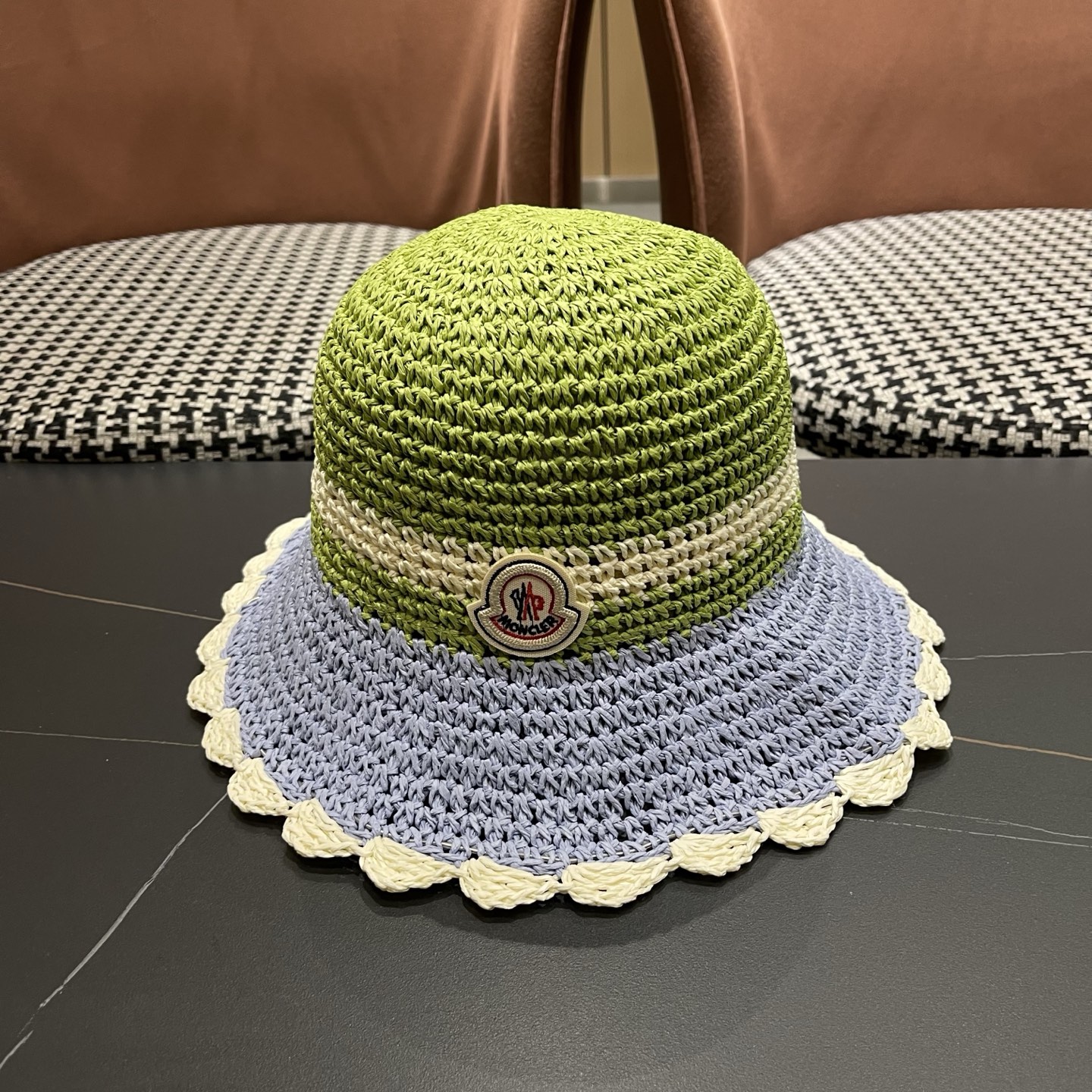 Moncler hat
