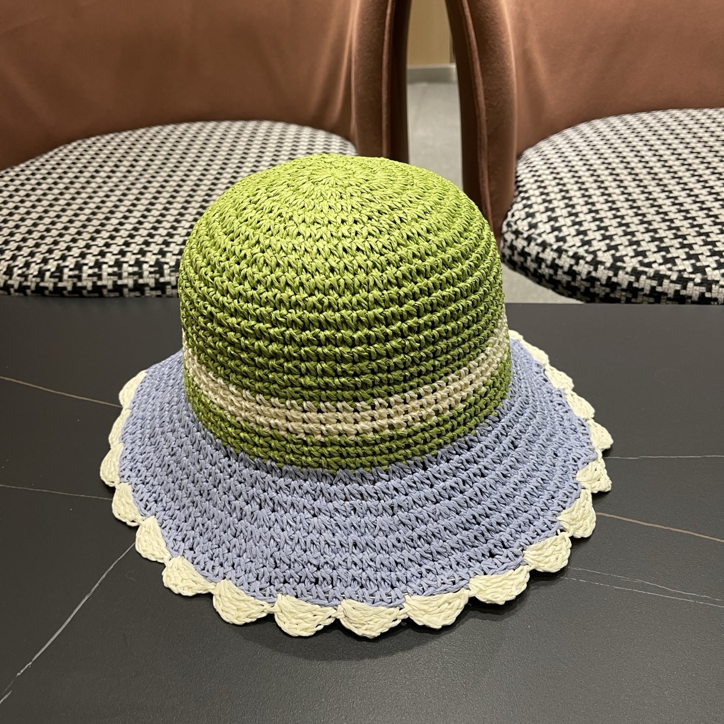 Moncler hat