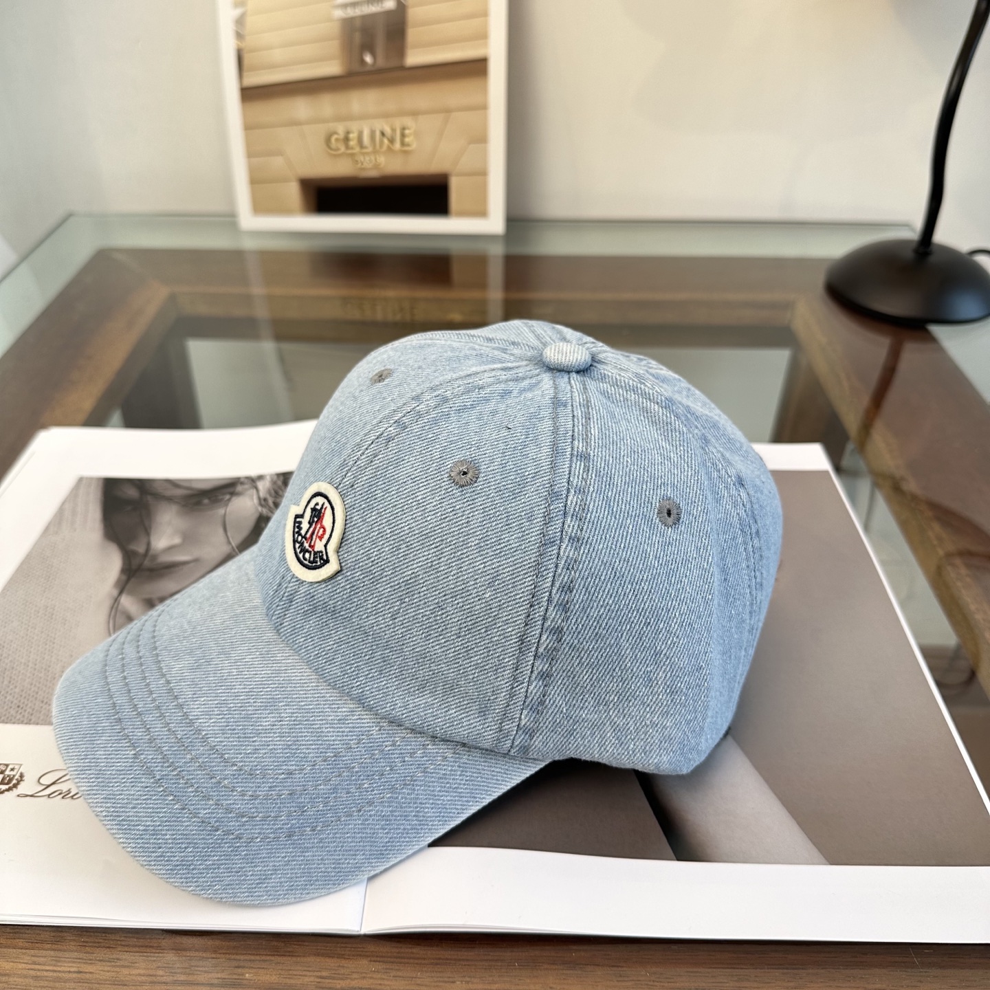 Moncler hat