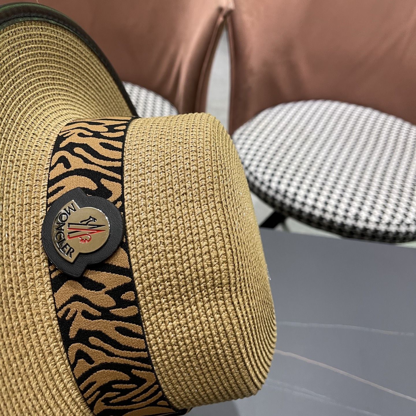Moncler hat