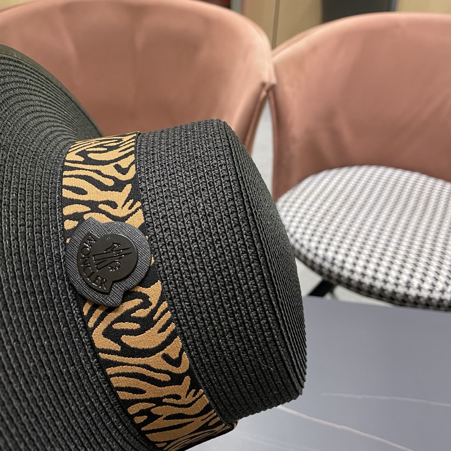 Moncler hat