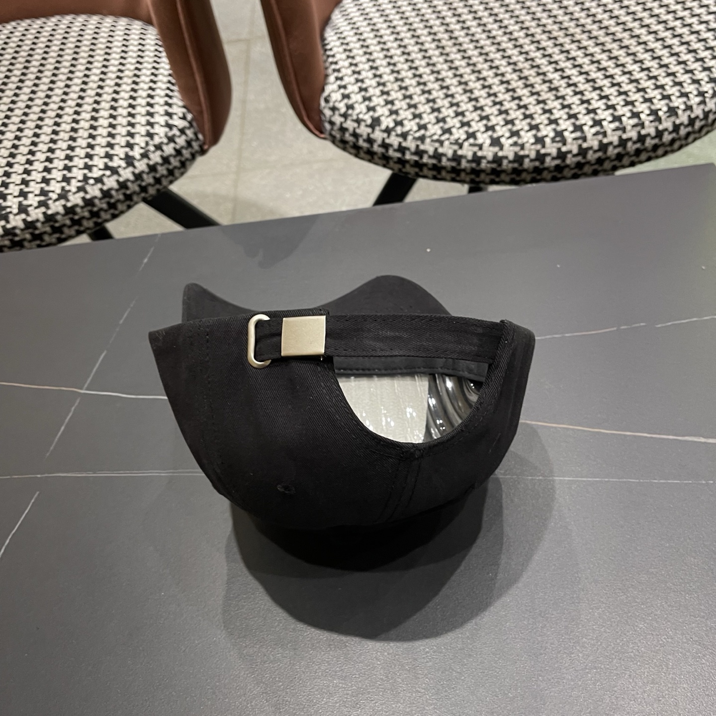 Moncler hat