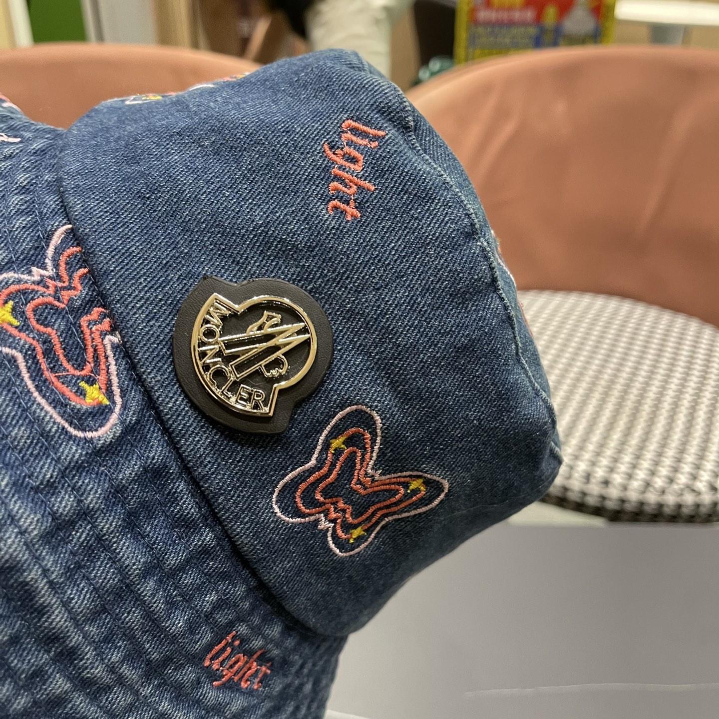 Moncler hat