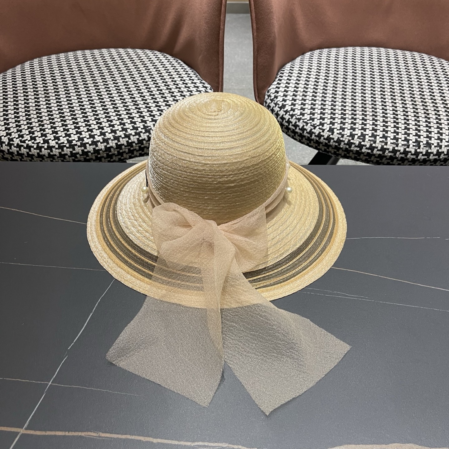 Moncler hat