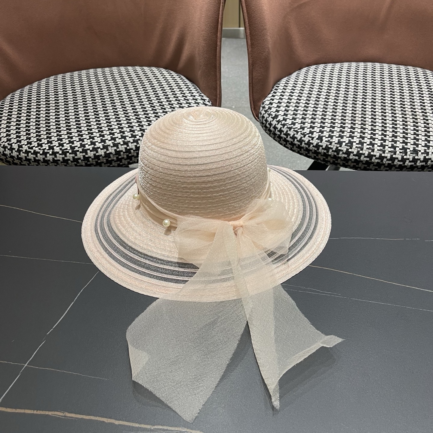 Moncler hat