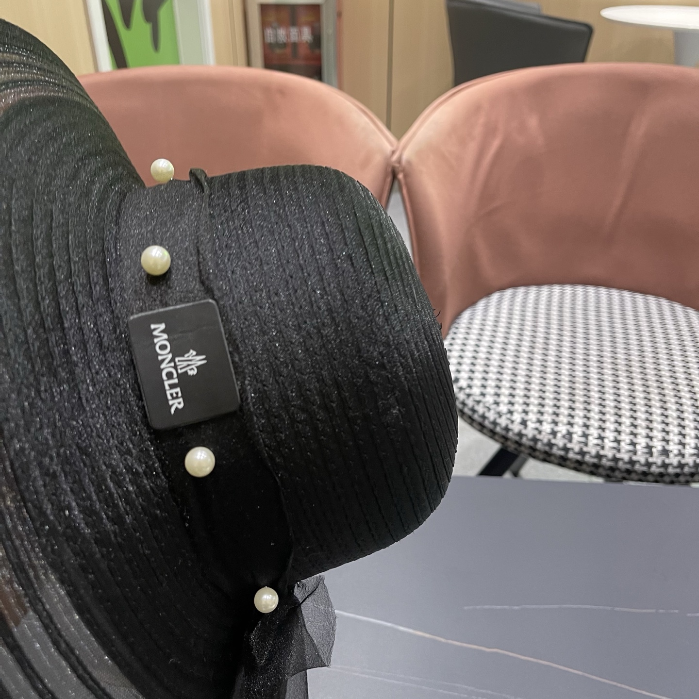 Moncler hat