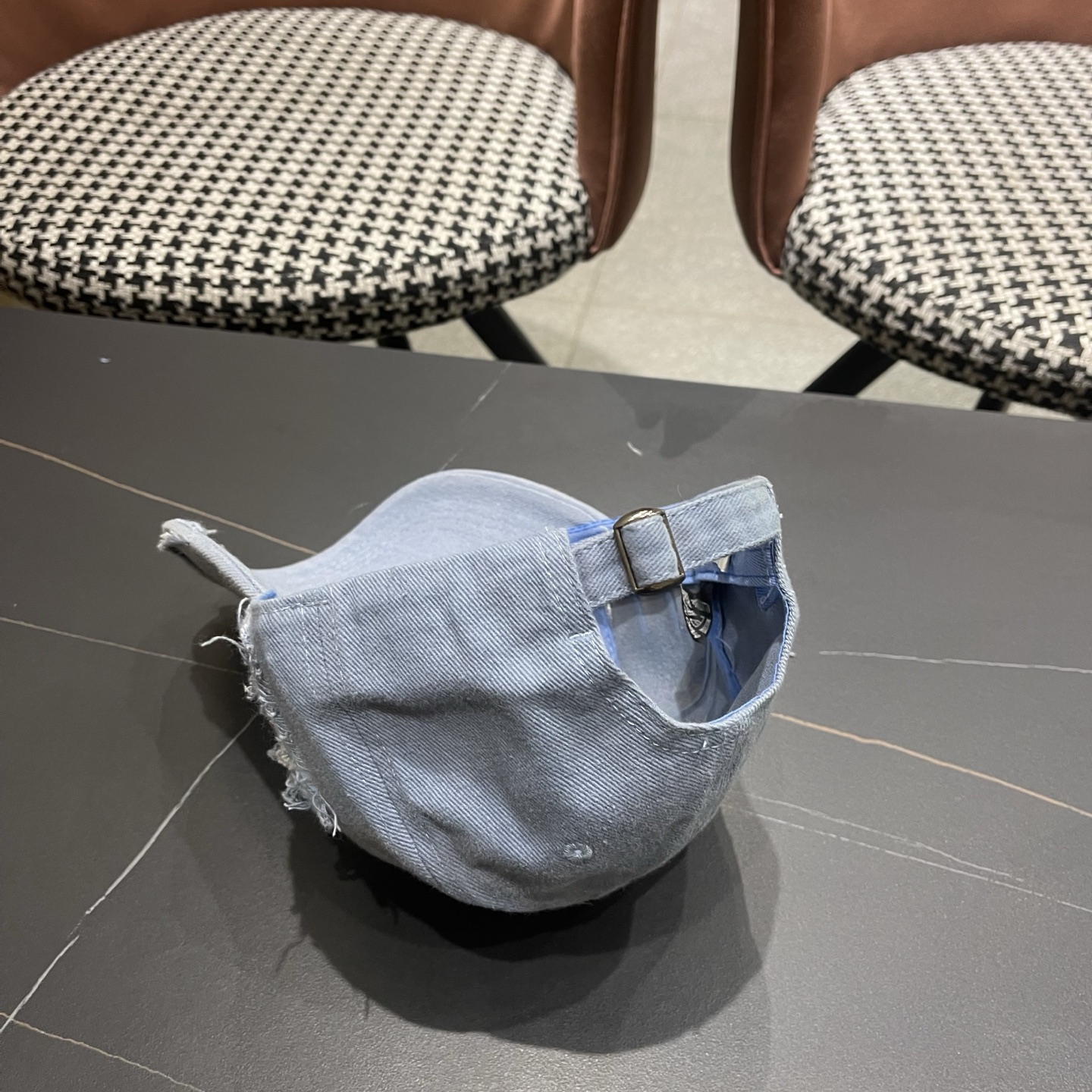 Moncler hat