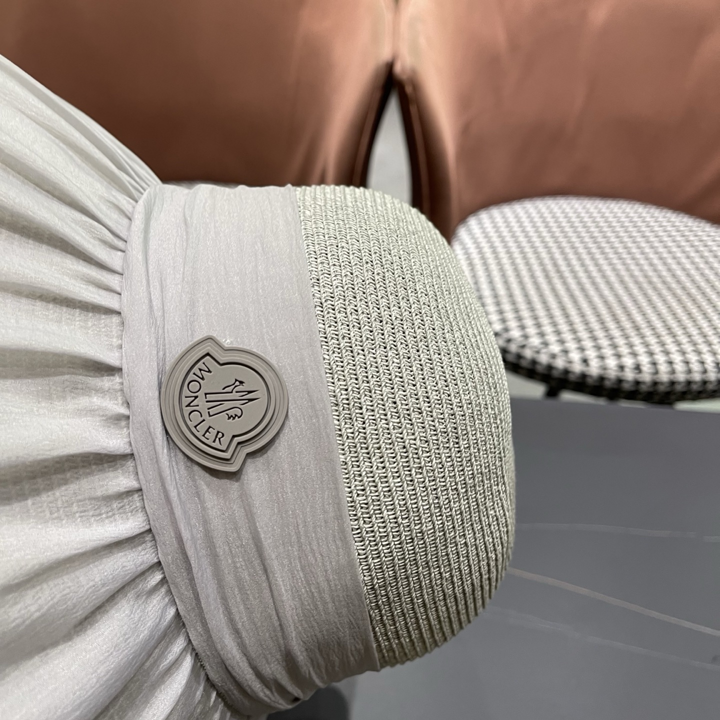 Moncler hat