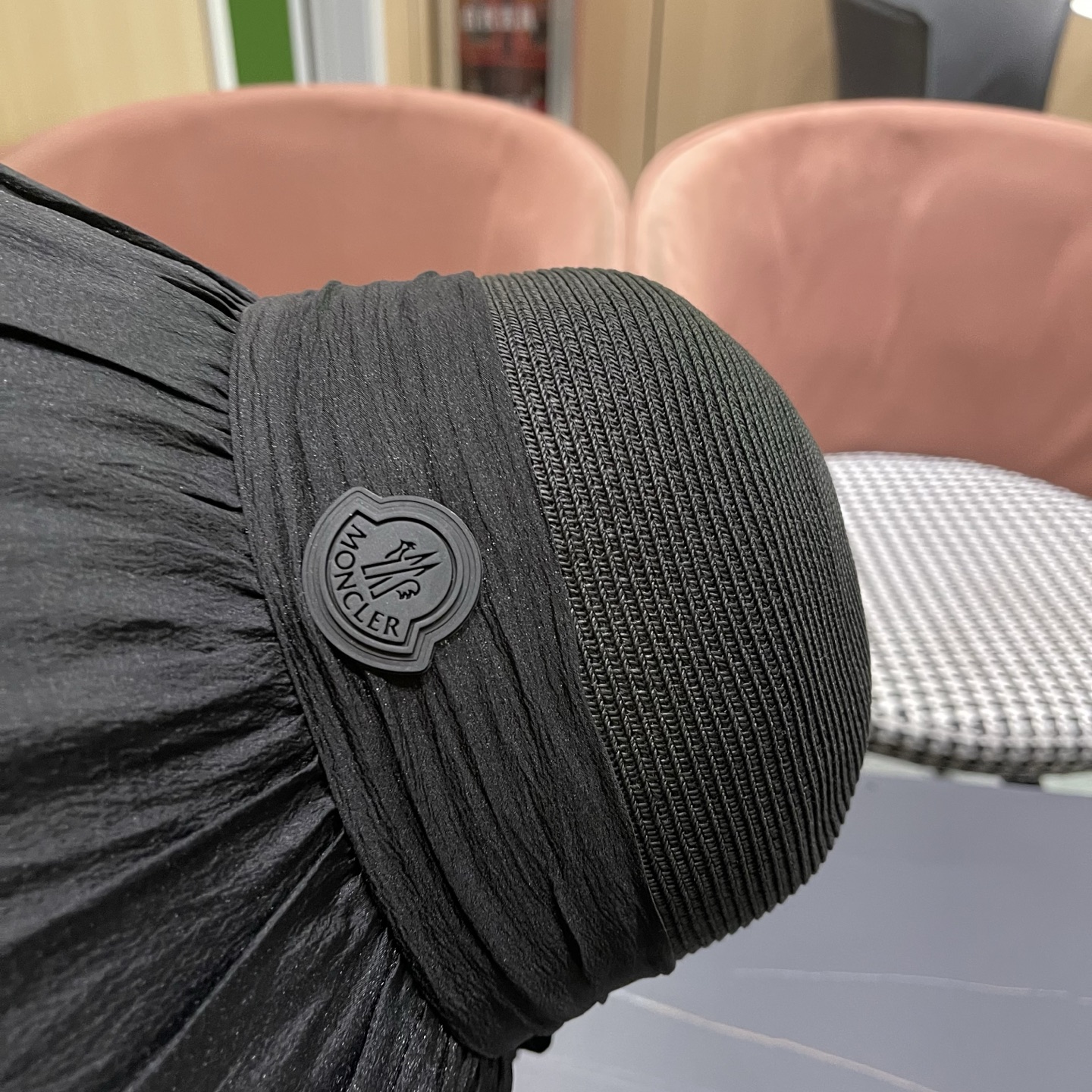 Moncler hat