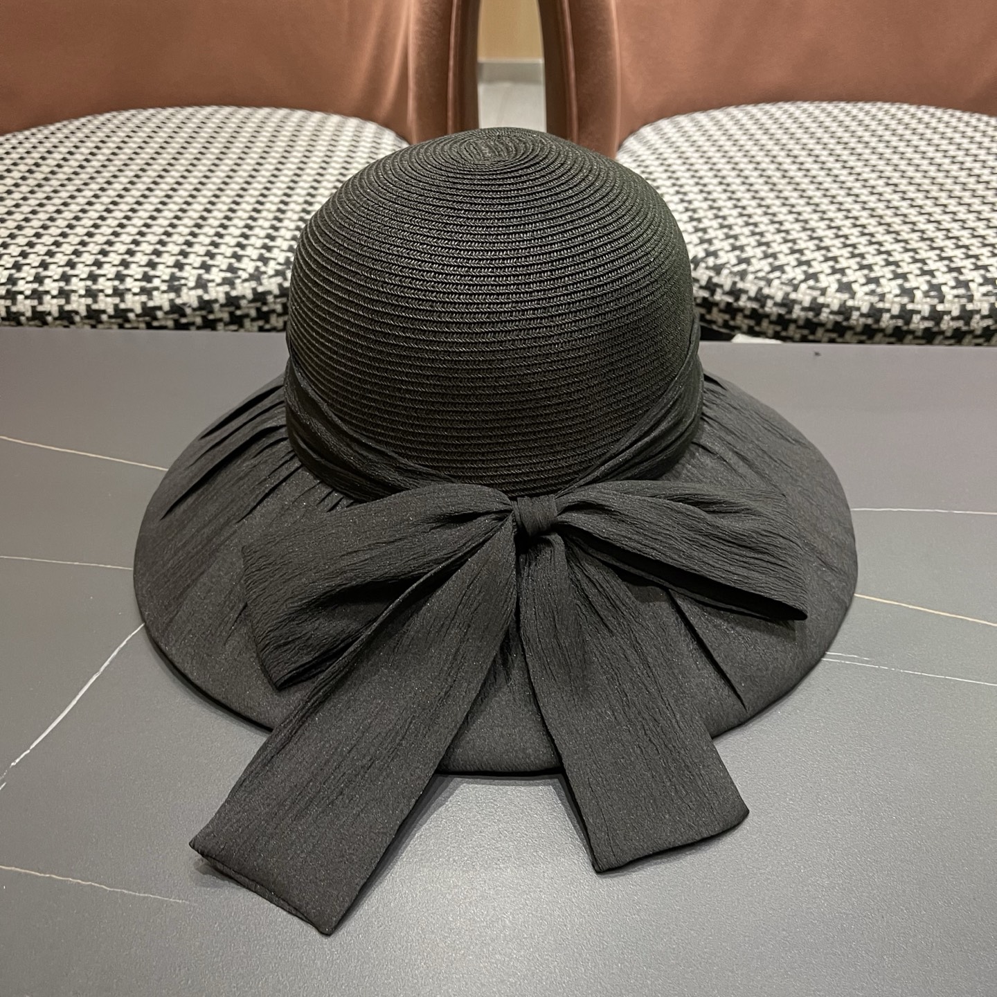 Moncler hat