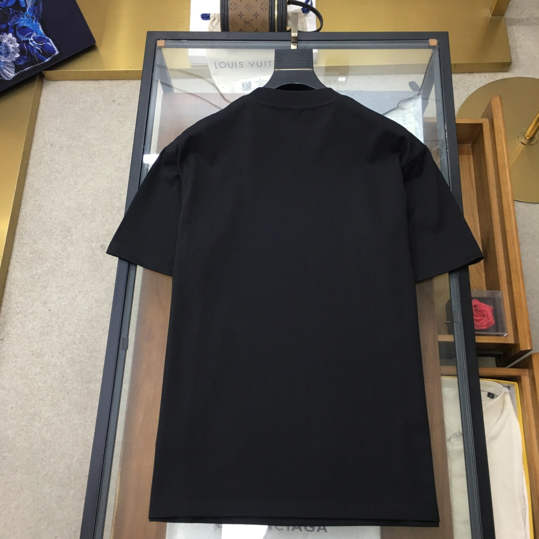 short sleeves