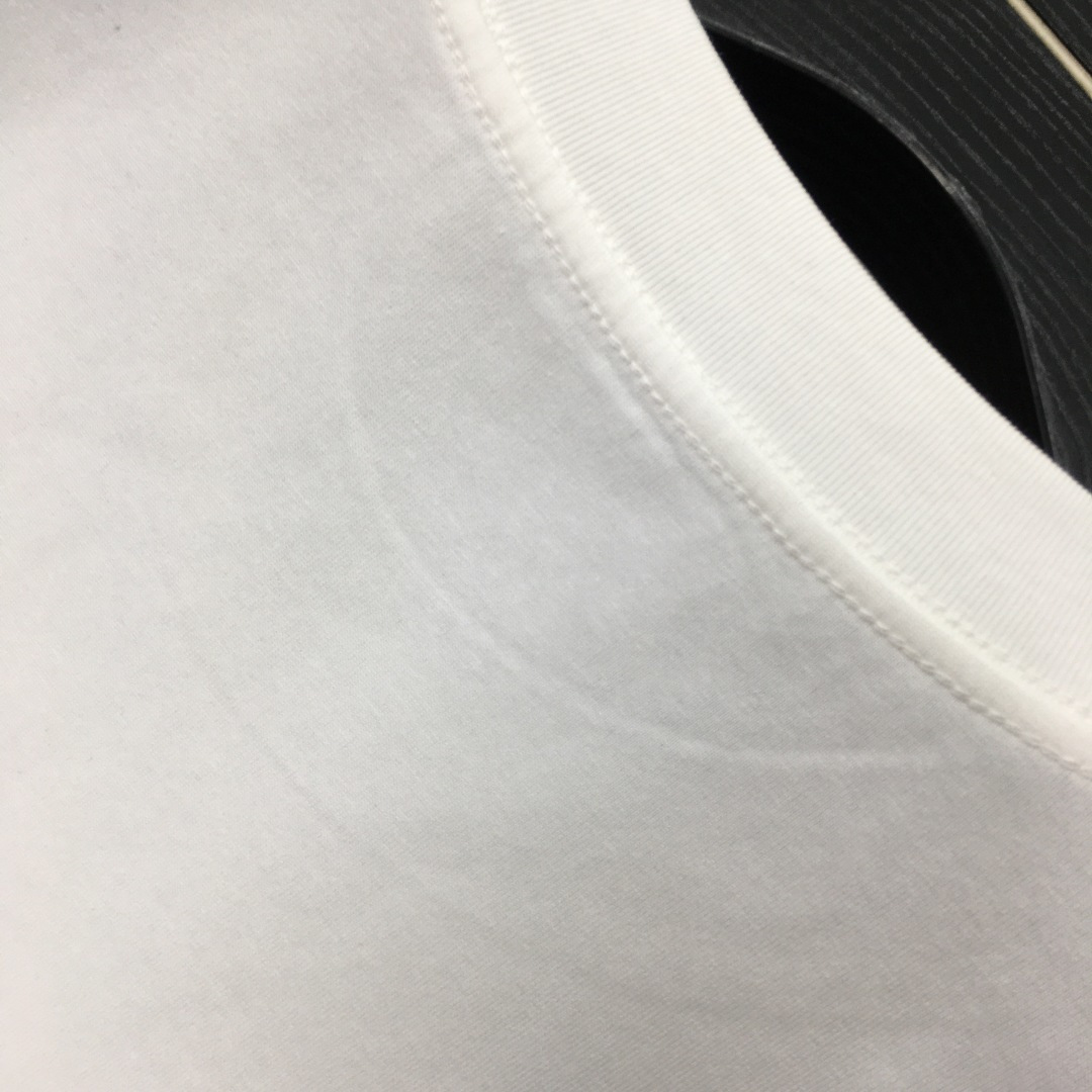short sleeves