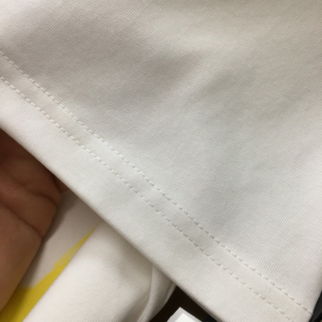 short sleeves