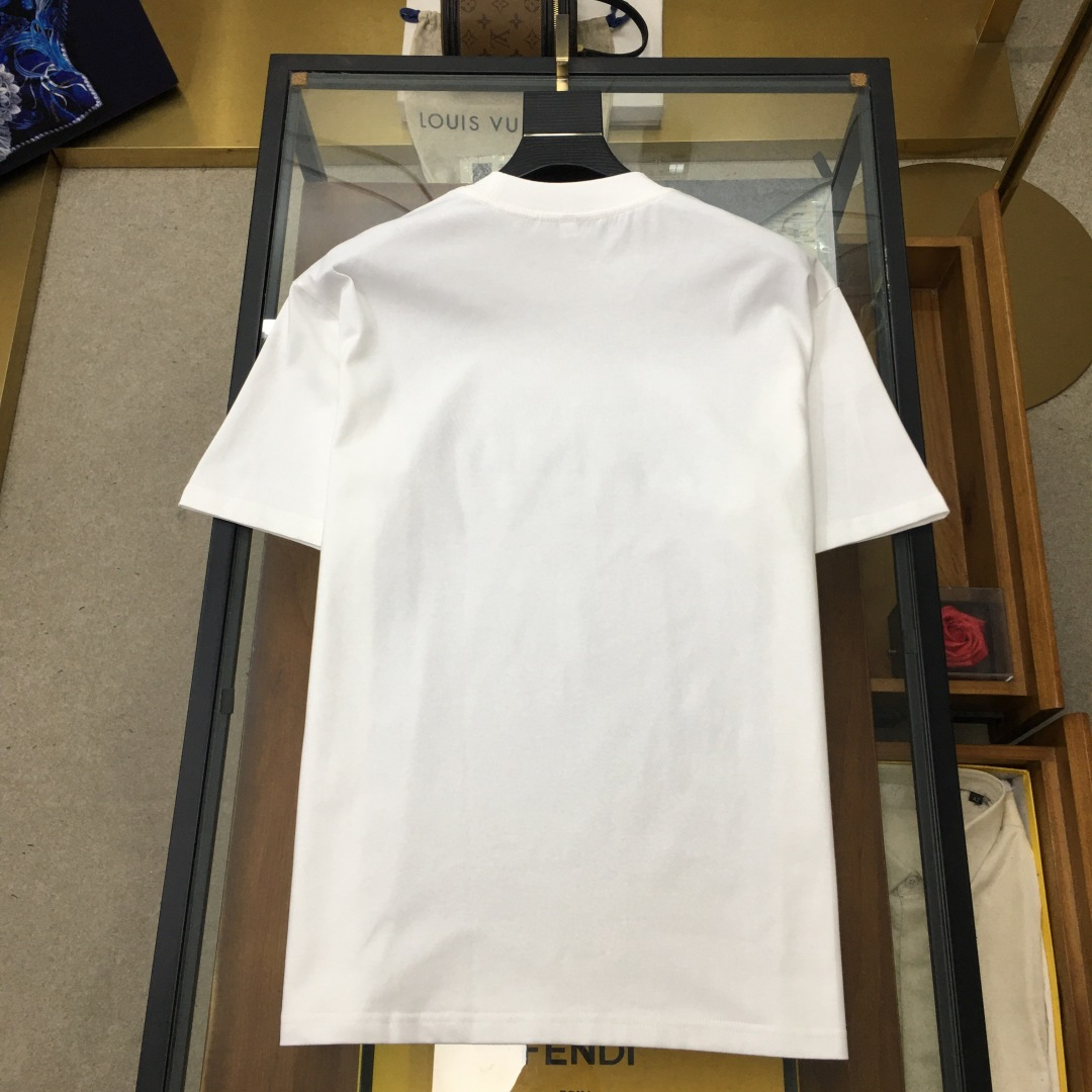 short sleeves
