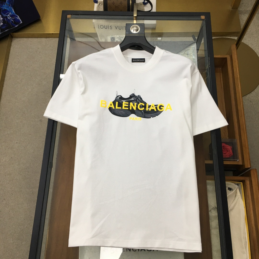 short sleeves