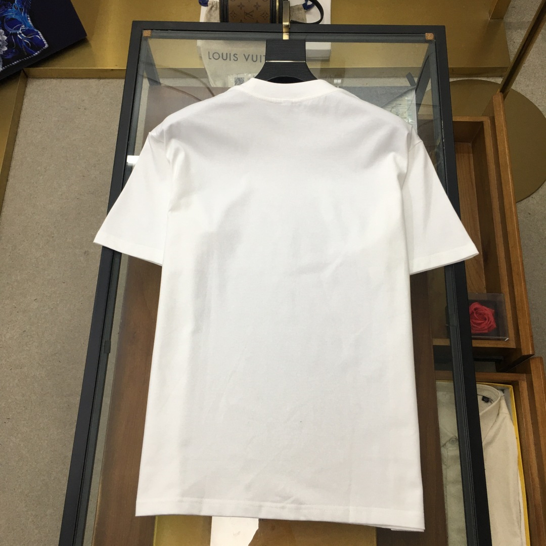 short sleeves