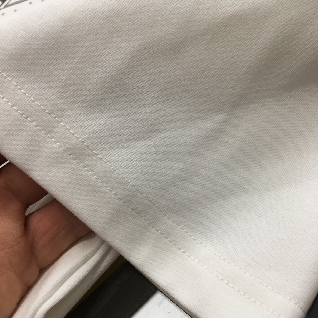 short sleeves