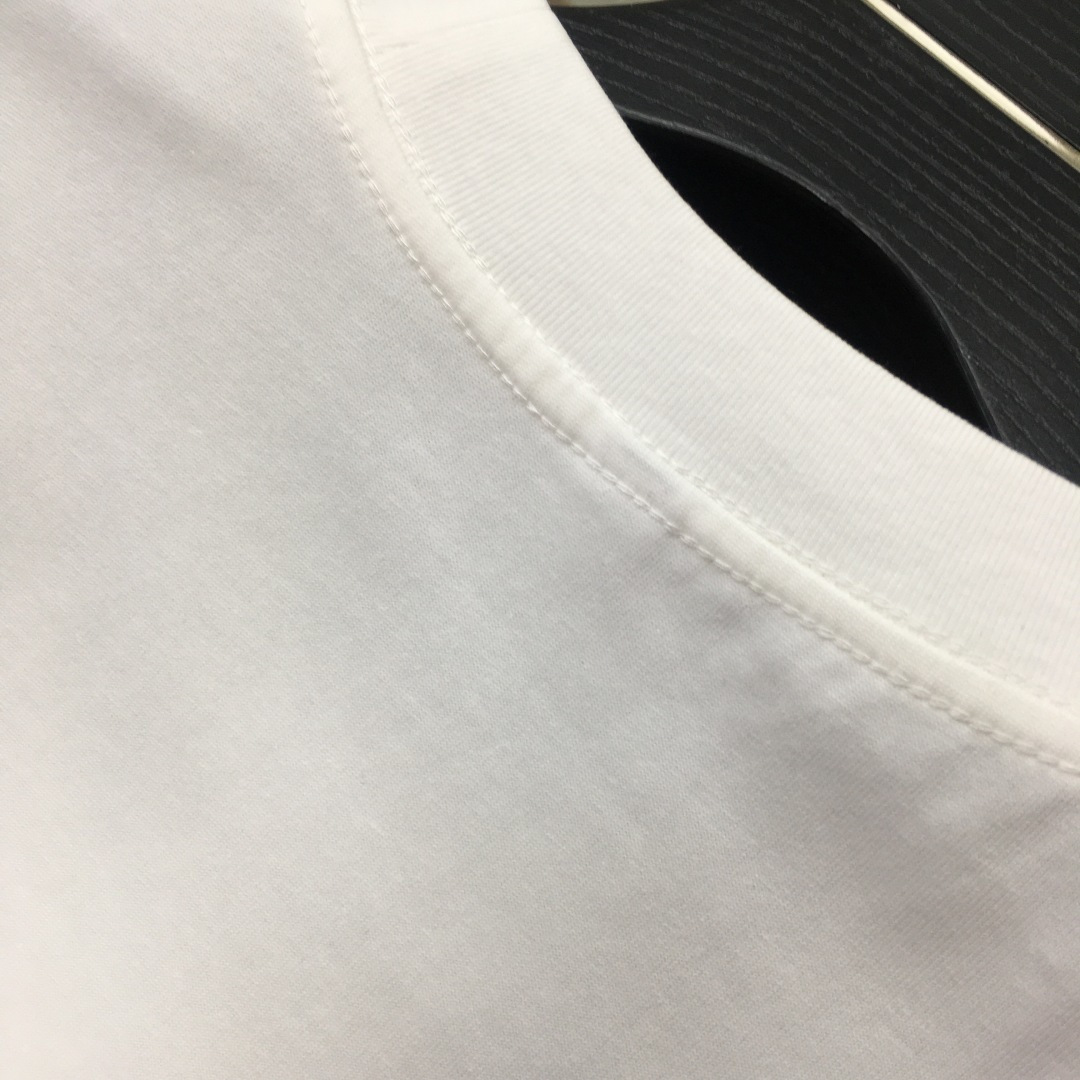 short sleeves