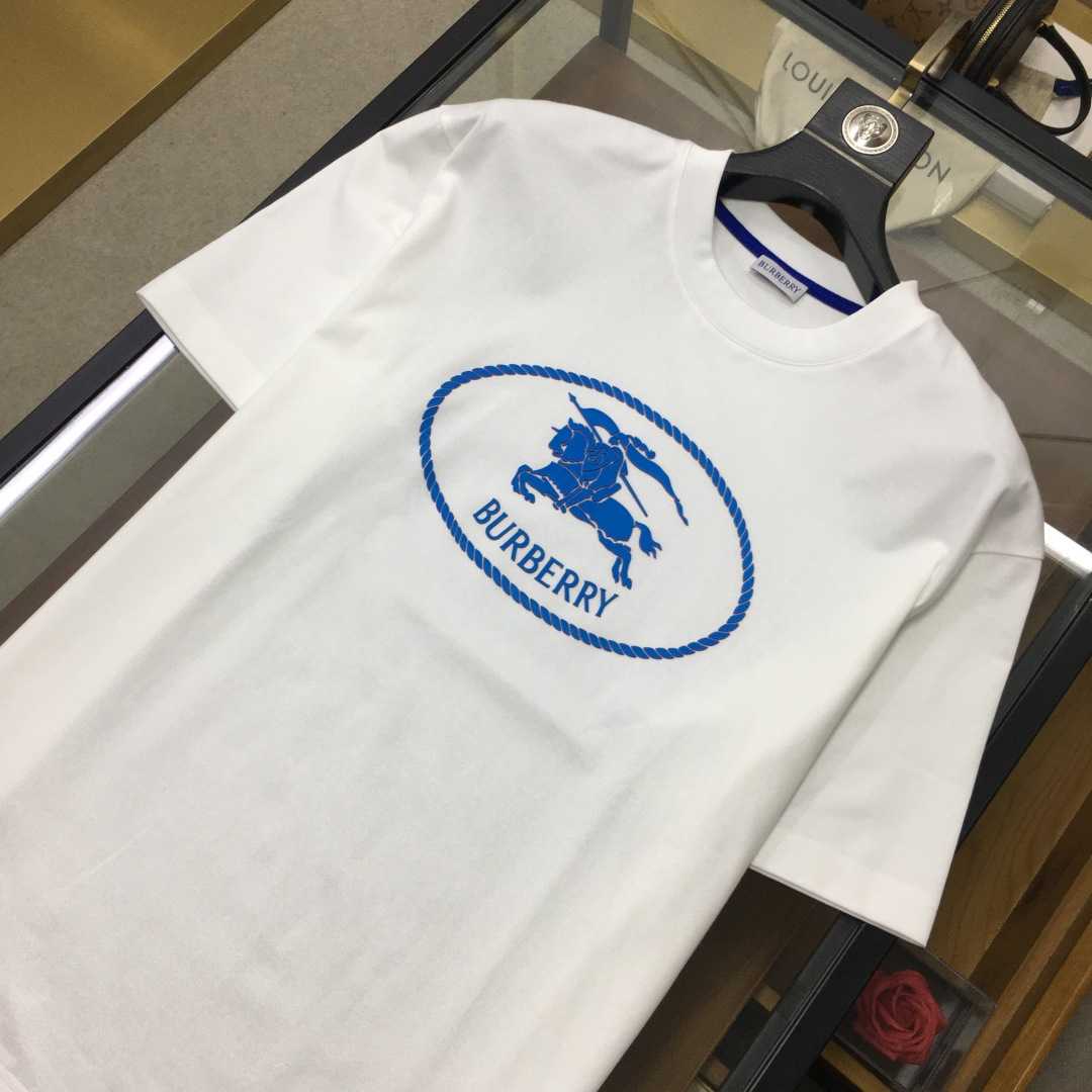 short sleeves