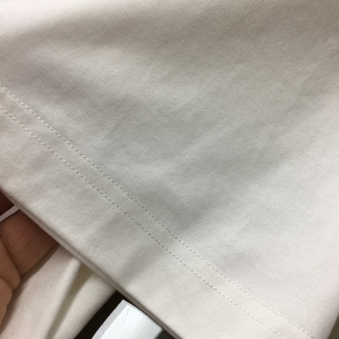short sleeves