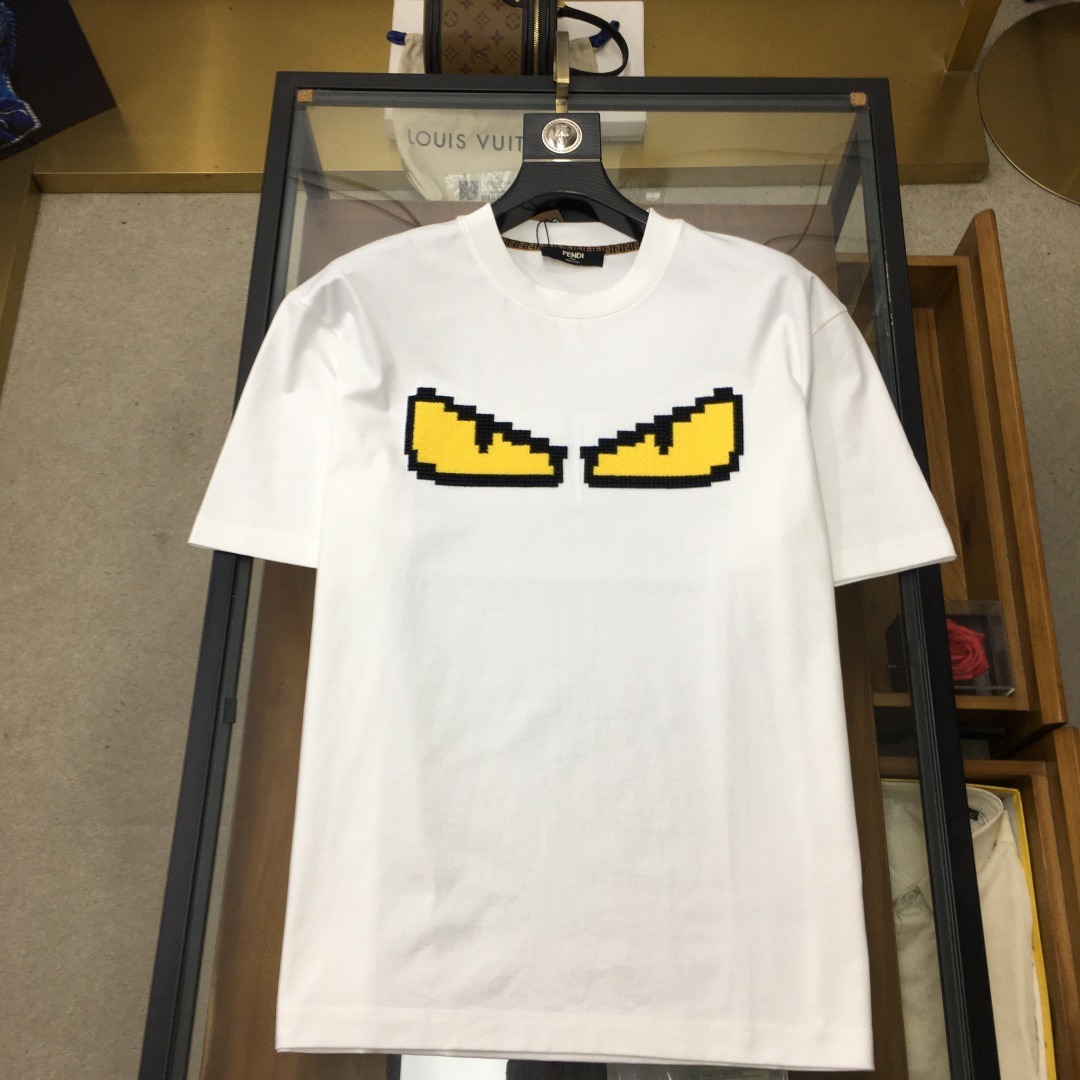 short sleeves