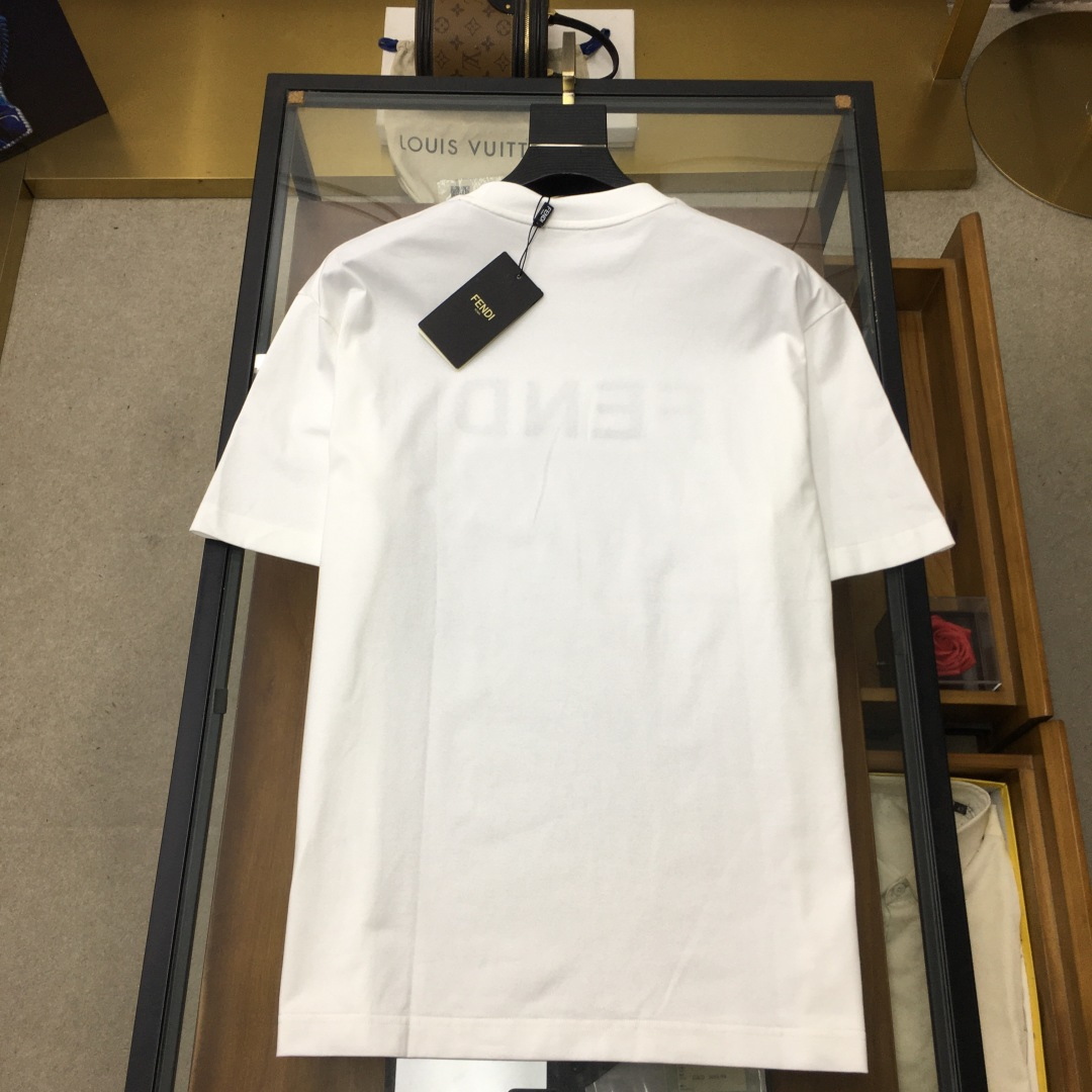 short sleeves