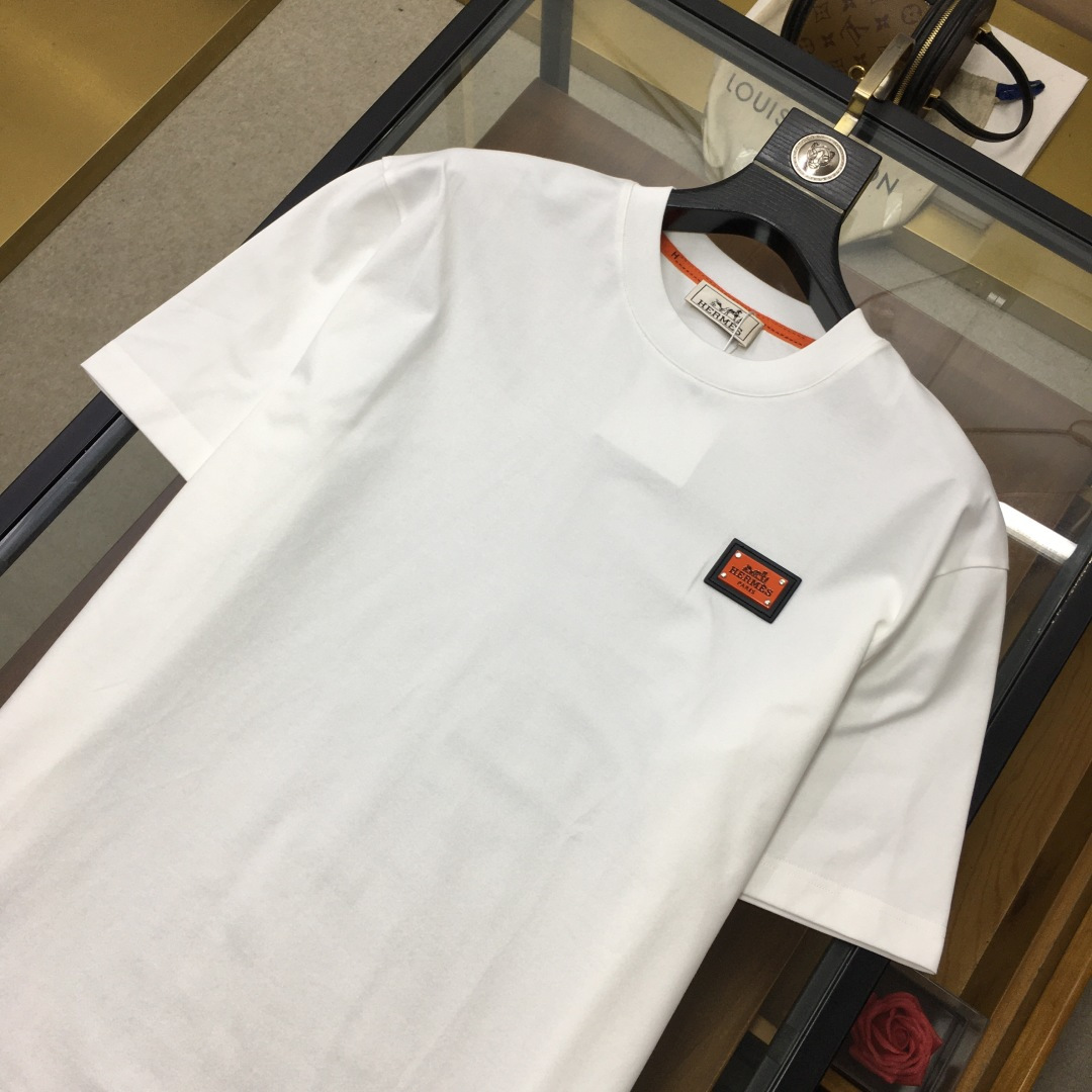 short sleeves