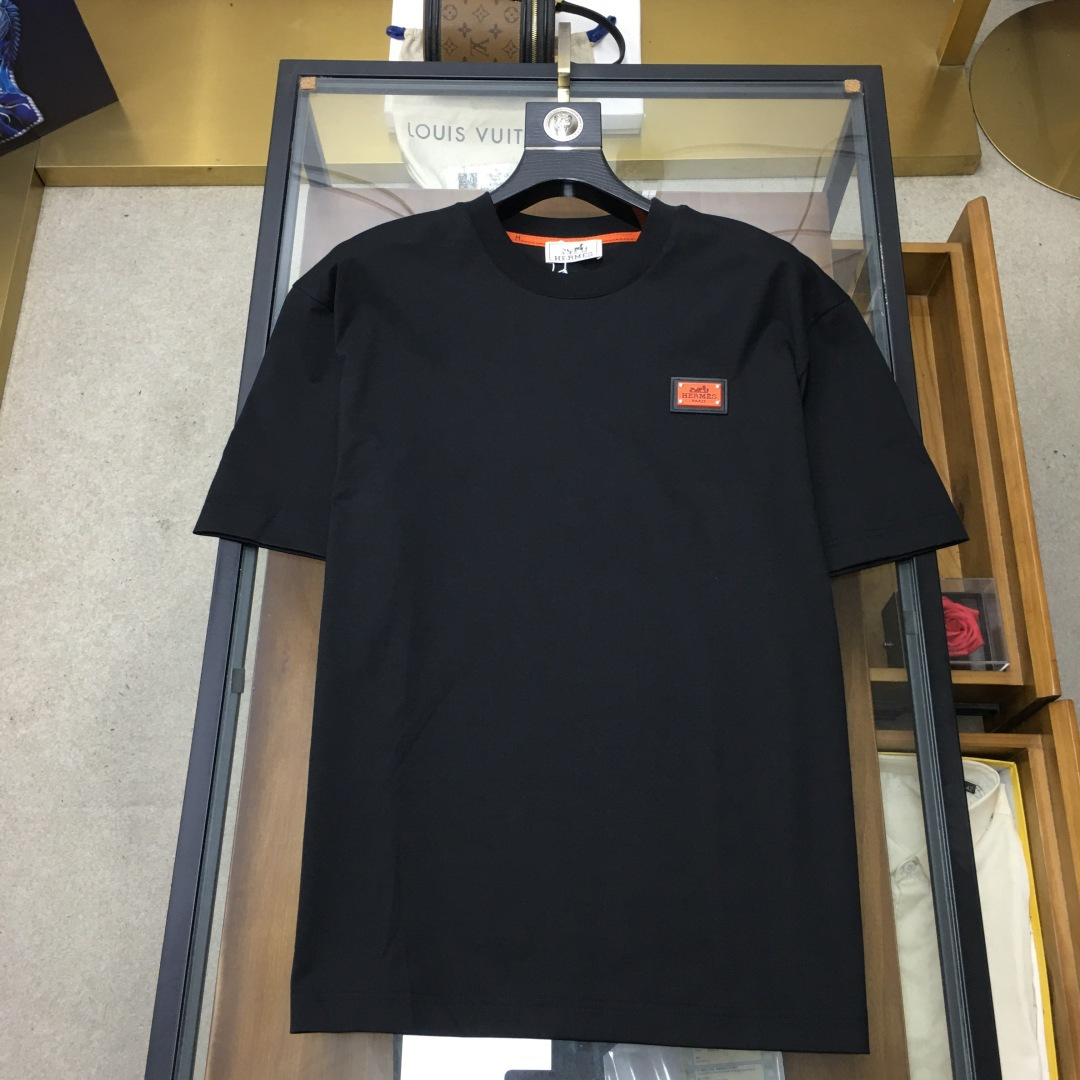 short sleeves