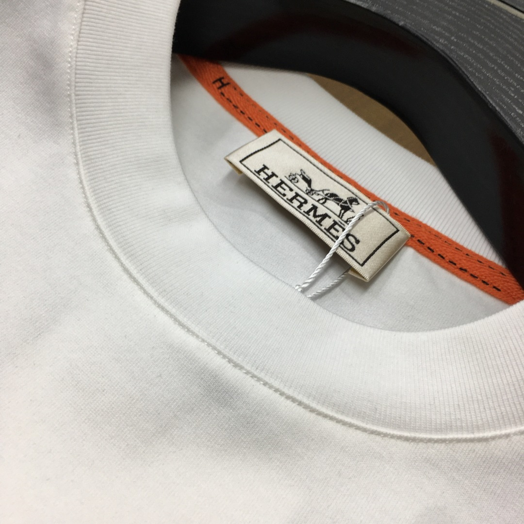 short sleeves